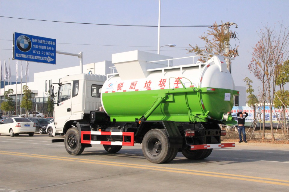 東風(fēng)御虎10立方程力餐廚垃圾車 (5)